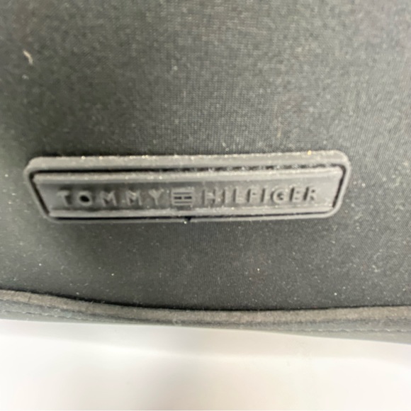 Tommy Hilfiger Drawstring Backpack Black and Yellow with Multicolored Straps - Picture 5 of 10